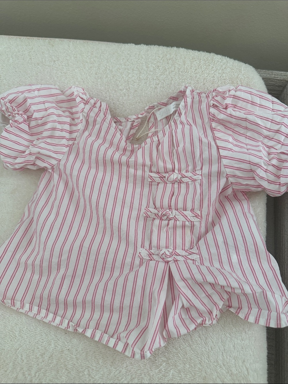 Zara Pink and White Striped Puff Sleeve Top